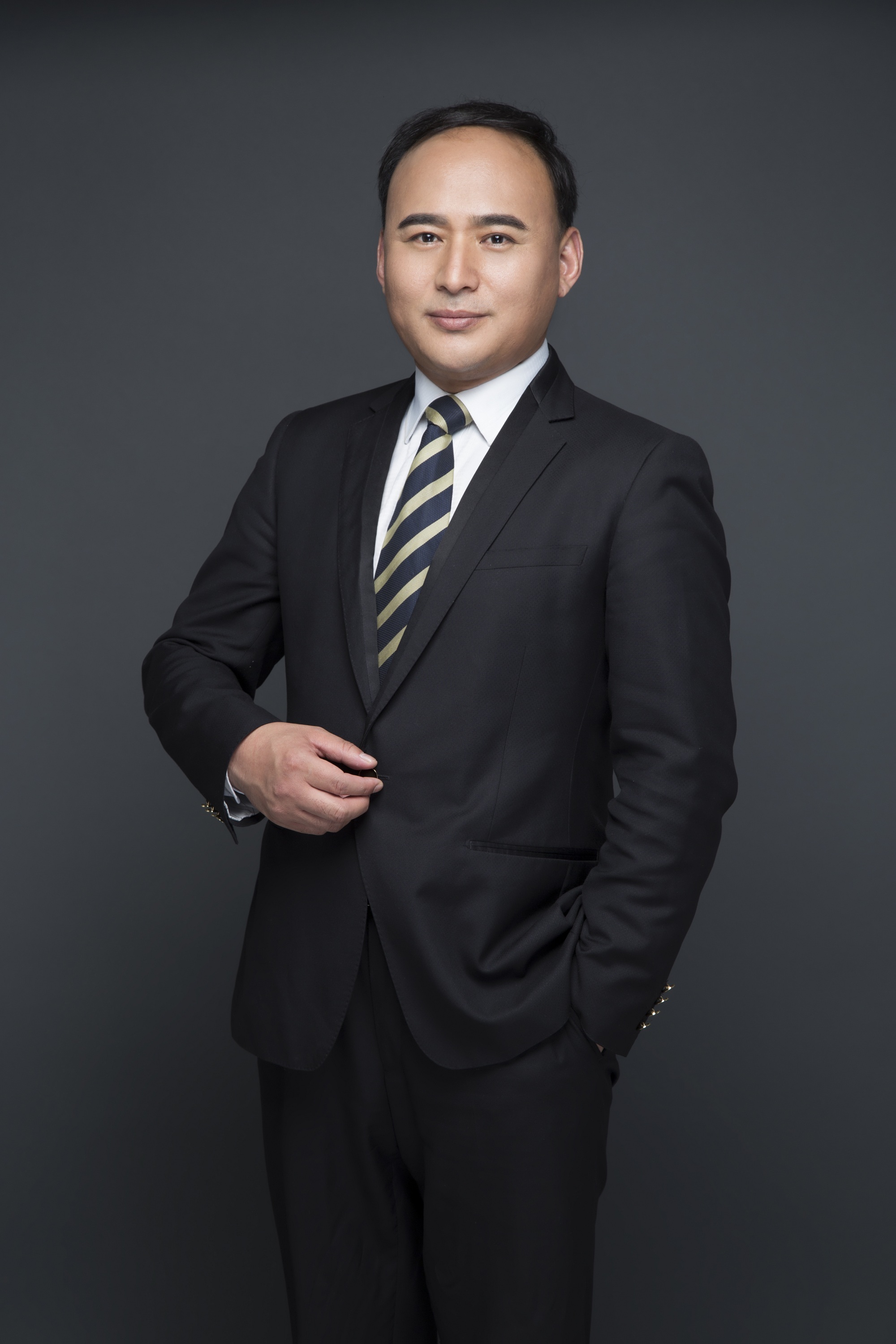 周良 剧本与叙事策划总监